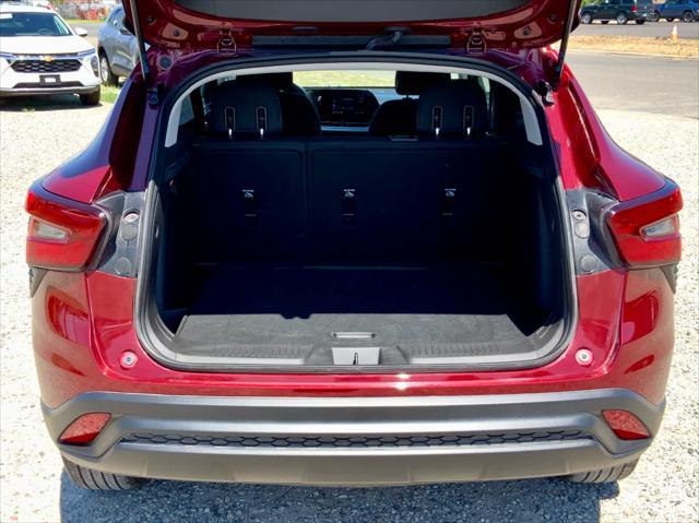 used 2025 Chevrolet Trax car, priced at $22,551