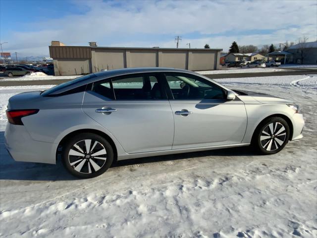 used 2022 Nissan Altima car, priced at $16,400