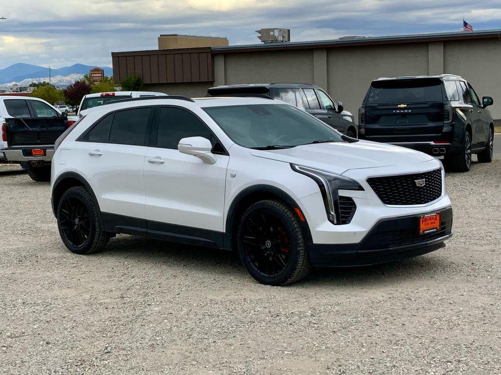 used 2021 Cadillac XT4 car, priced at $26,999