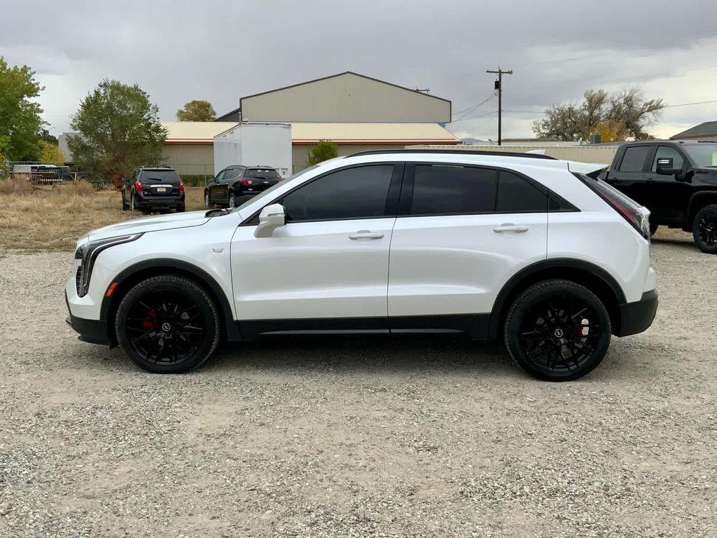 used 2021 Cadillac XT4 car, priced at $26,999