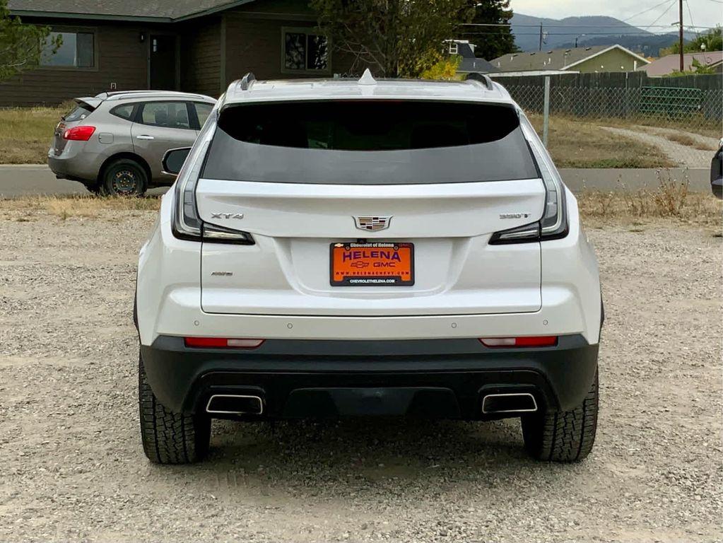 used 2021 Cadillac XT4 car, priced at $26,999