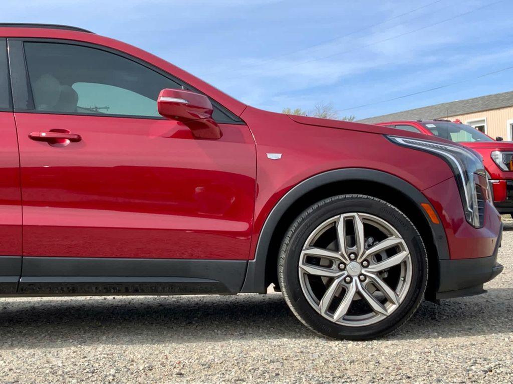 used 2020 Cadillac XT4 car, priced at $25,500