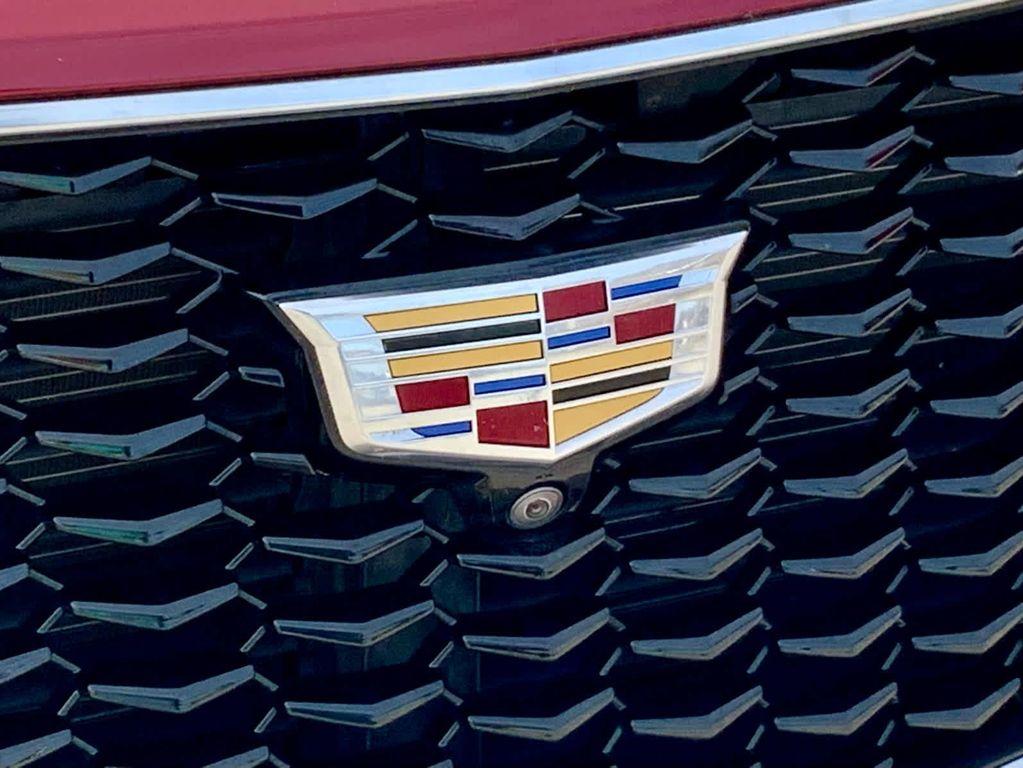 used 2020 Cadillac XT4 car, priced at $25,500