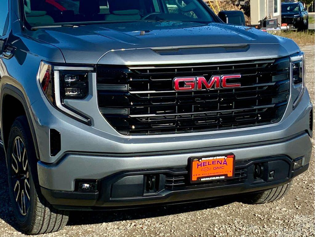 new 2026 GMC Sierra 1500 car, priced at $52,249