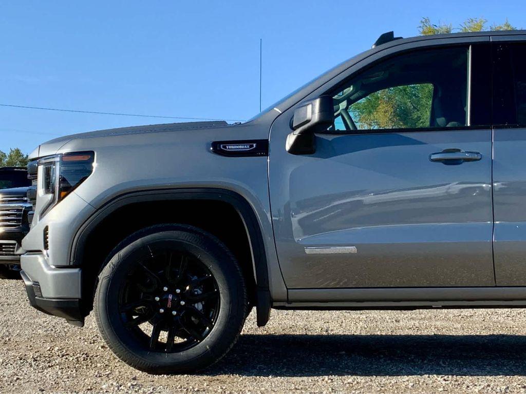 new 2026 GMC Sierra 1500 car, priced at $52,249