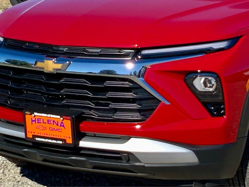 new 2026 Chevrolet TrailBlazer car, priced at $26,999