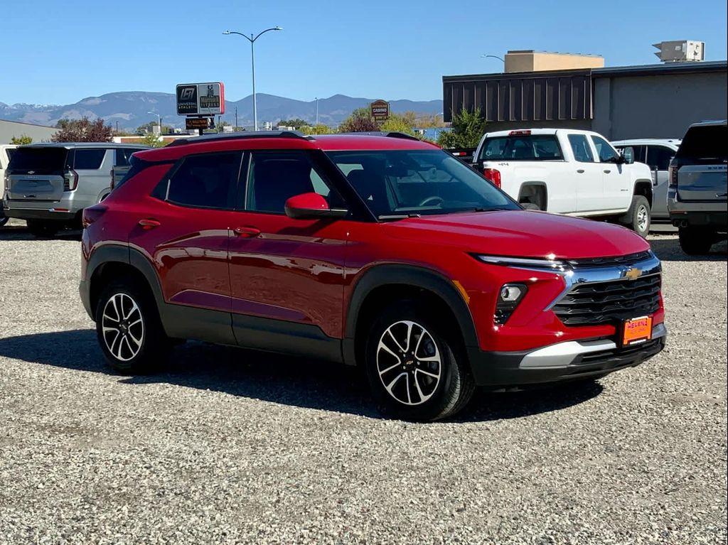 new 2026 Chevrolet TrailBlazer car, priced at $26,999