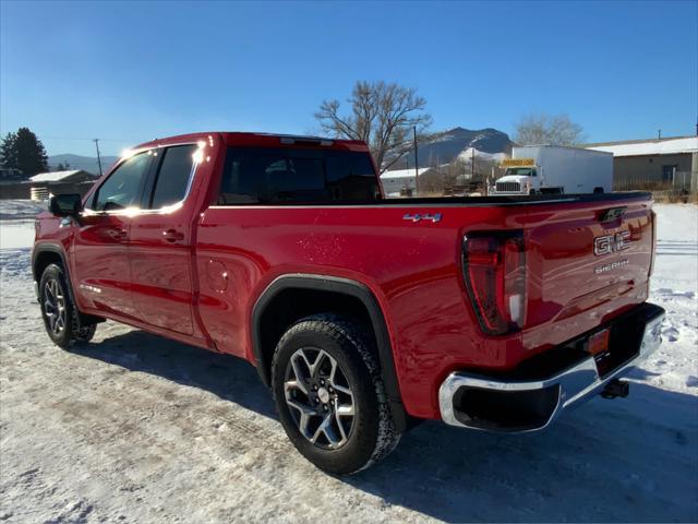 new 2025 GMC Sierra 1500 car, priced at $51,373