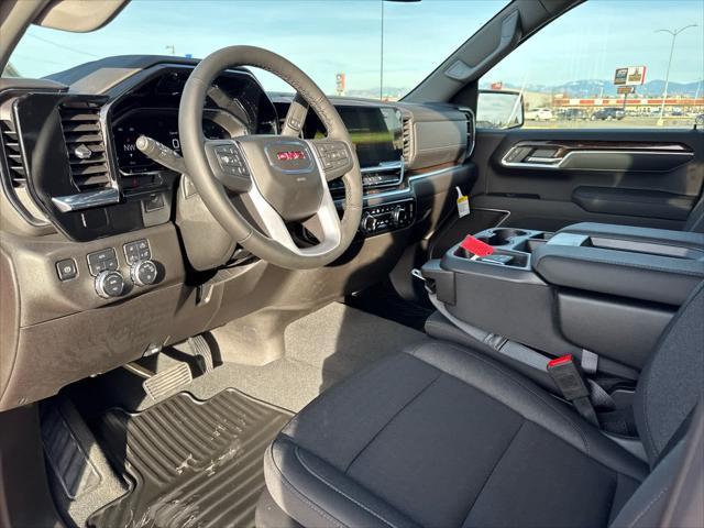 new 2025 GMC Sierra 1500 car, priced at $53,623