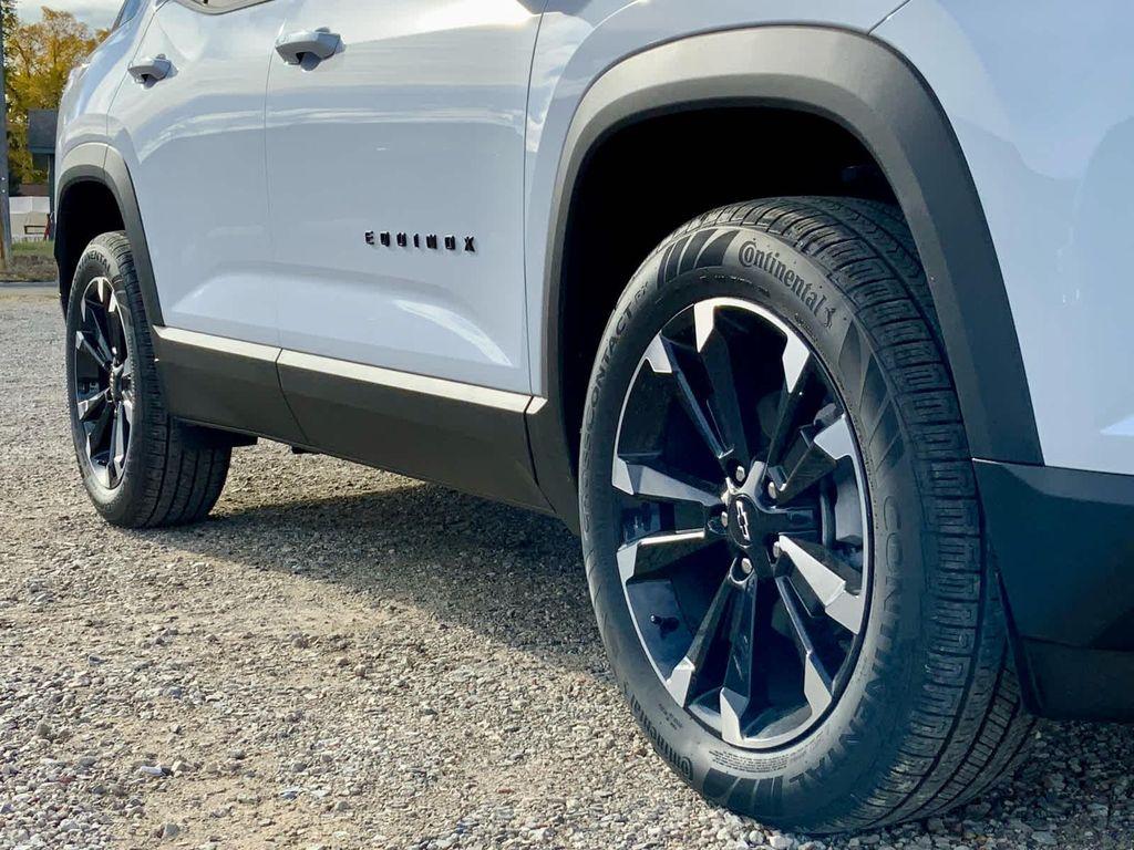 new 2026 Chevrolet Equinox car, priced at $36,999