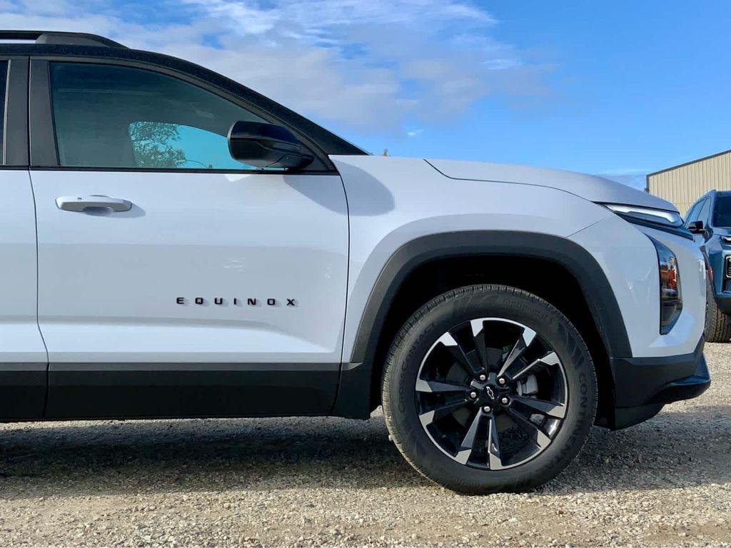 new 2026 Chevrolet Equinox car, priced at $36,999