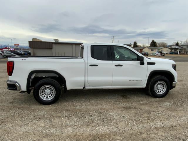 new 2025 GMC Sierra 1500 car, priced at $47,129