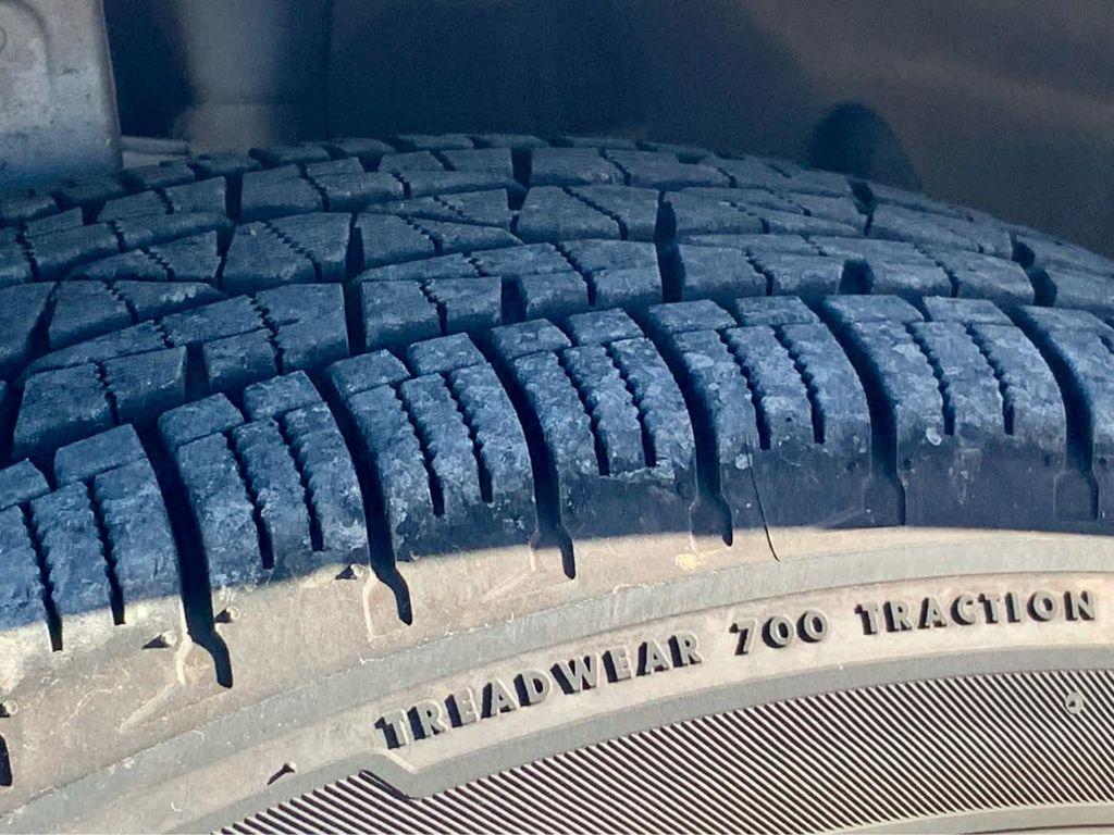 used 2017 Mercedes-Benz GLE 350 car, priced at $18,500