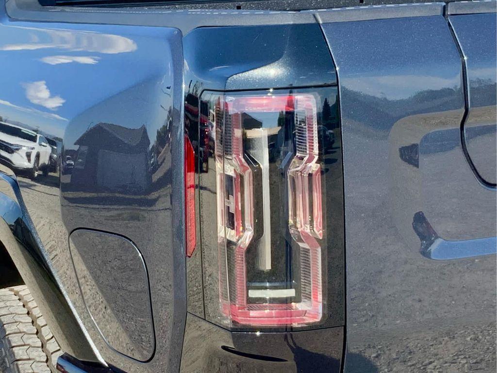 new 2025 GMC HUMMER EV Pickup car, priced at $97,999