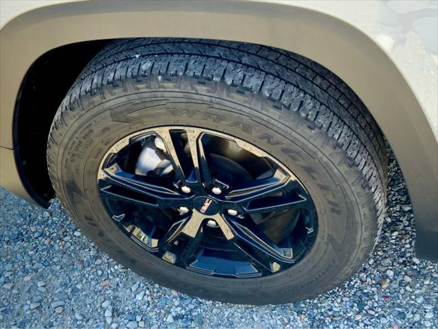 used 2023 GMC Terrain car, priced at $25,800