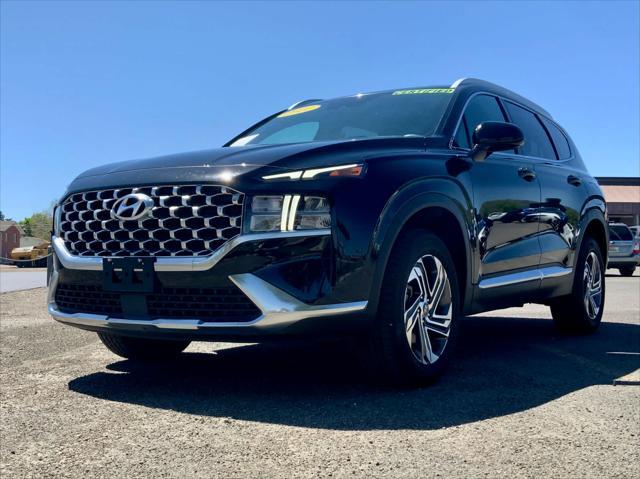 used 2022 Hyundai Santa Fe car, priced at $25,900