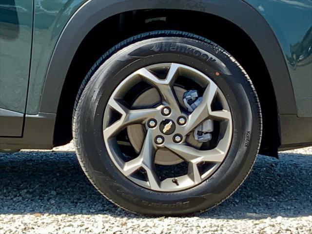 new 2025 Chevrolet Trax car, priced at $25,485