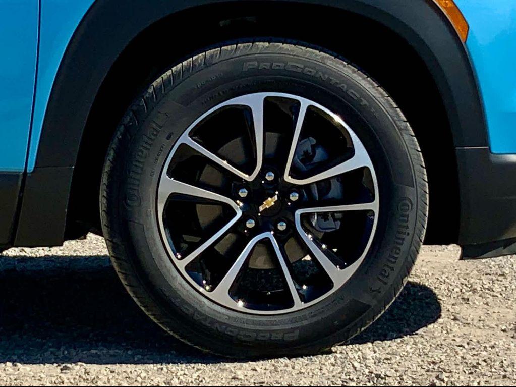 new 2026 Chevrolet TrailBlazer car, priced at $27,180