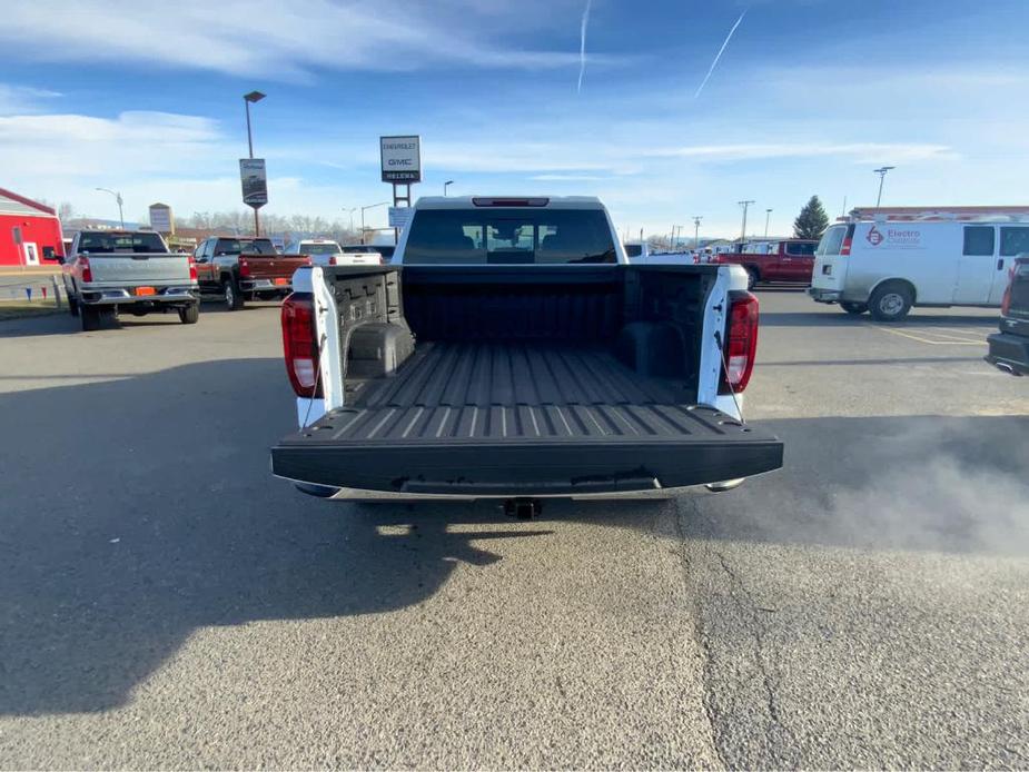 new 2024 GMC Sierra 1500 car, priced at $52,999