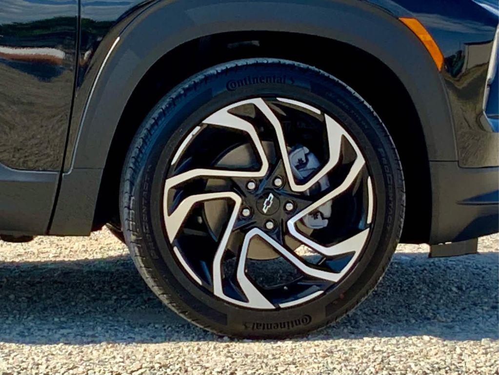 new 2026 Chevrolet TrailBlazer car, priced at $27,095