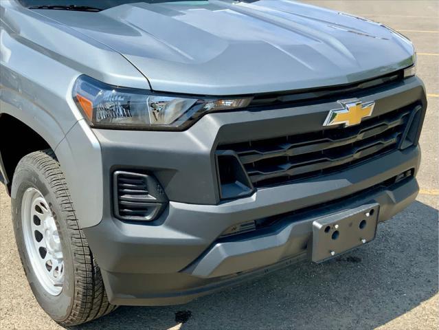 new 2025 Chevrolet Colorado car, priced at $35,999