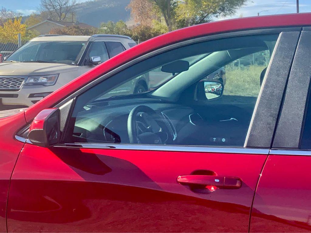 used 2024 Chevrolet Equinox car, priced at $26,999