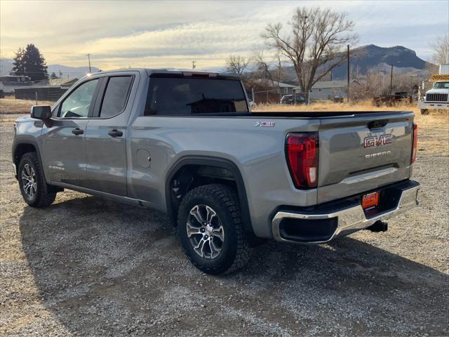 new 2025 GMC Sierra 1500 car, priced at $50,126