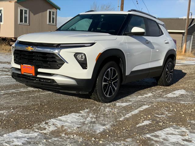 new 2025 Chevrolet TrailBlazer car, priced at $27,024