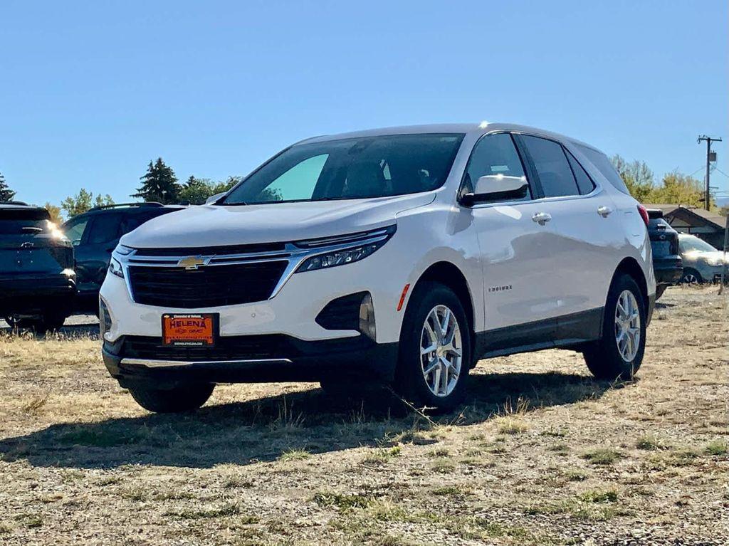 used 2024 Chevrolet Equinox car, priced at $21,999