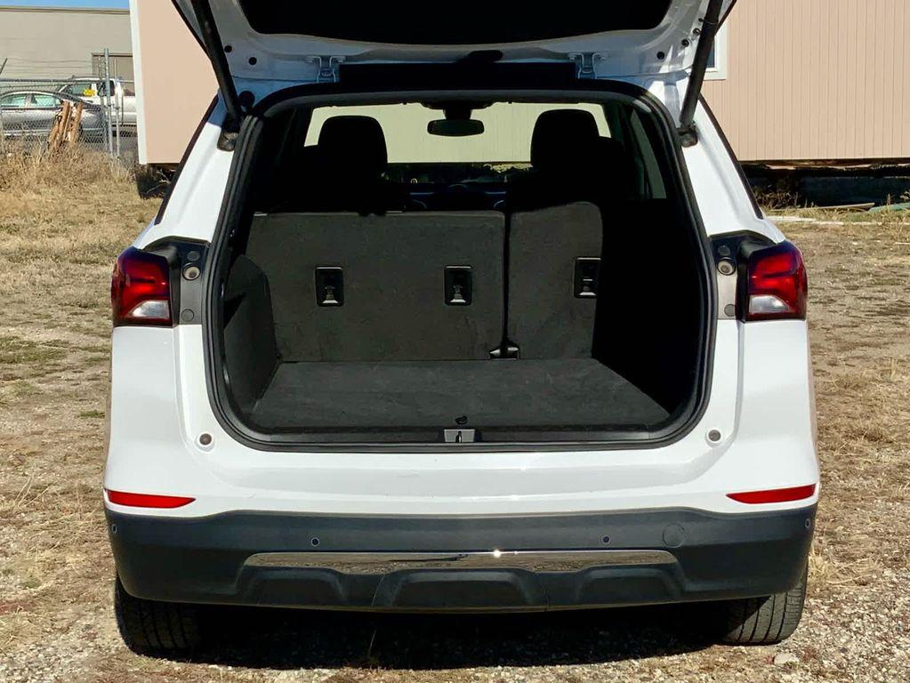 used 2024 Chevrolet Equinox car, priced at $21,999