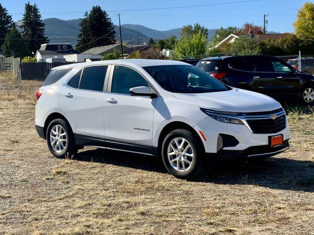 used 2024 Chevrolet Equinox car, priced at $21,999