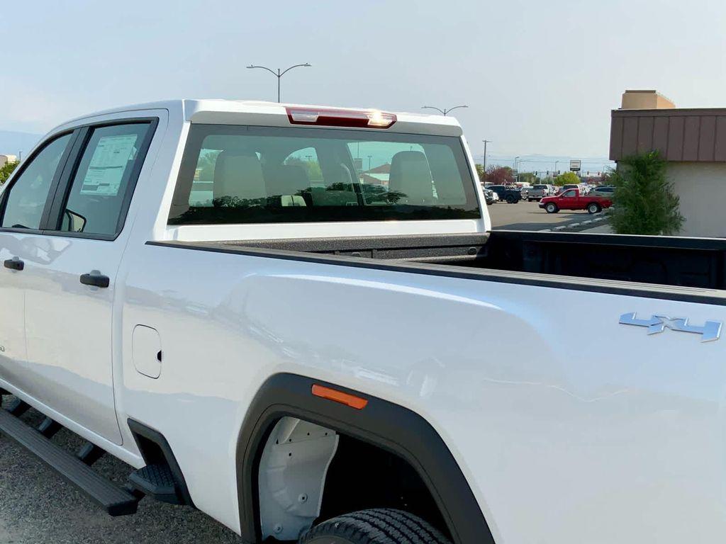 new 2025 GMC Sierra 2500 car, priced at $52,999
