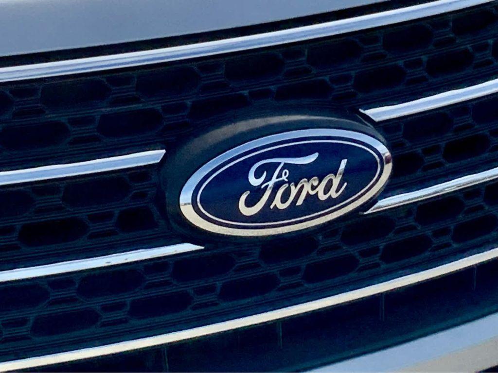 used 2023 Ford Explorer car, priced at $30,999