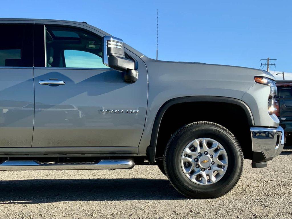 new 2026 Chevrolet Silverado 3500 car, priced at $77,999