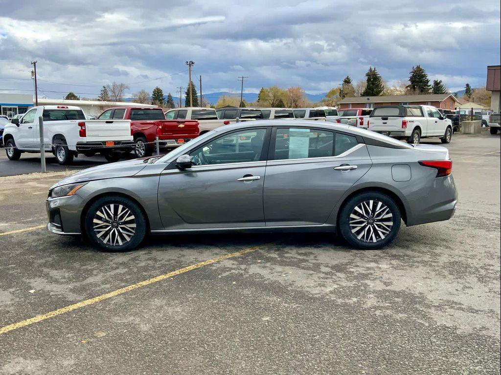 used 2023 Nissan Altima car, priced at $19,900