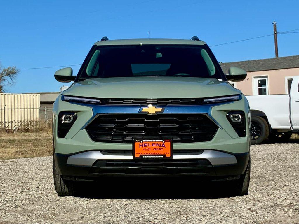 new 2026 Chevrolet TrailBlazer car, priced at $25,999