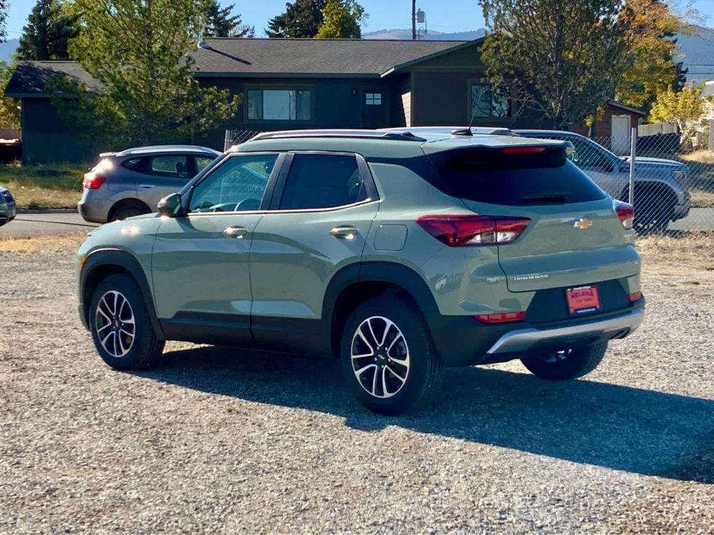 new 2026 Chevrolet TrailBlazer car, priced at $25,999