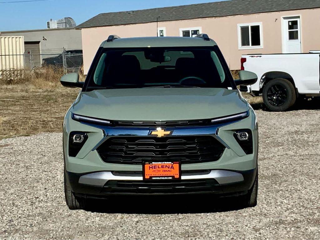 new 2026 Chevrolet TrailBlazer car, priced at $25,999