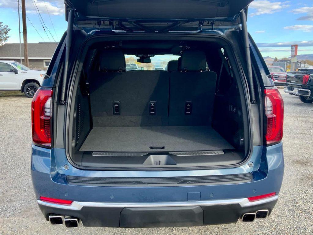 new 2026 GMC Yukon XL car, priced at $89,242