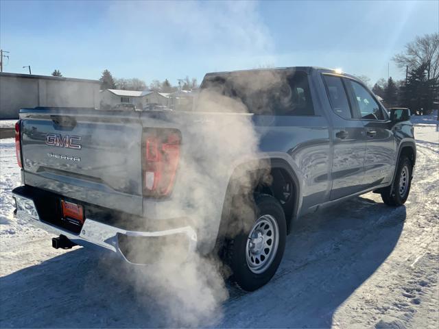 new 2025 GMC Sierra 1500 car, priced at $43,325