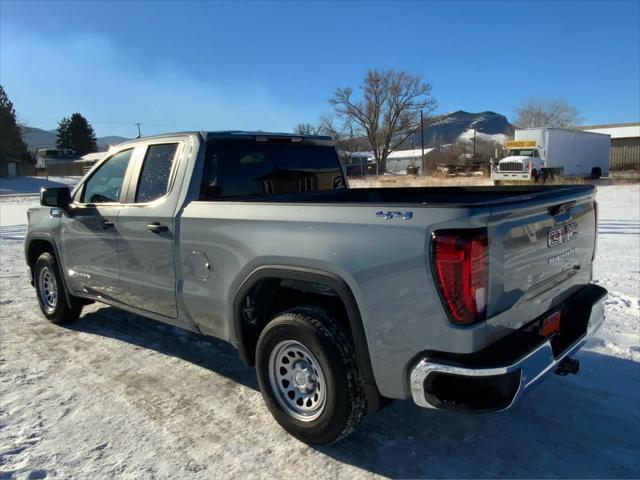 new 2025 GMC Sierra 1500 car, priced at $43,325