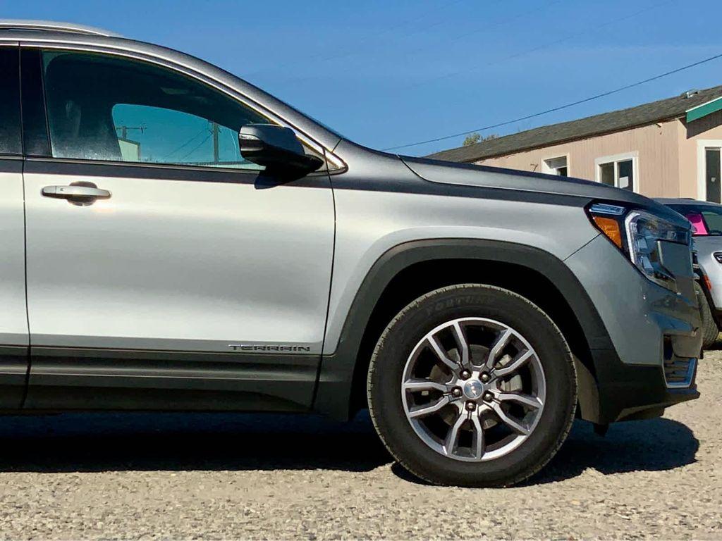 used 2024 GMC Terrain car, priced at $26,700