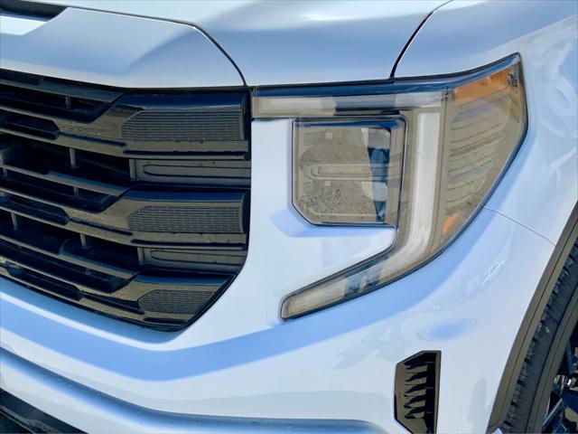 new 2025 GMC Sierra 1500 car, priced at $48,572
