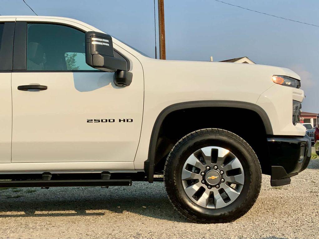 new 2025 Chevrolet Silverado 2500 car, priced at $61,706