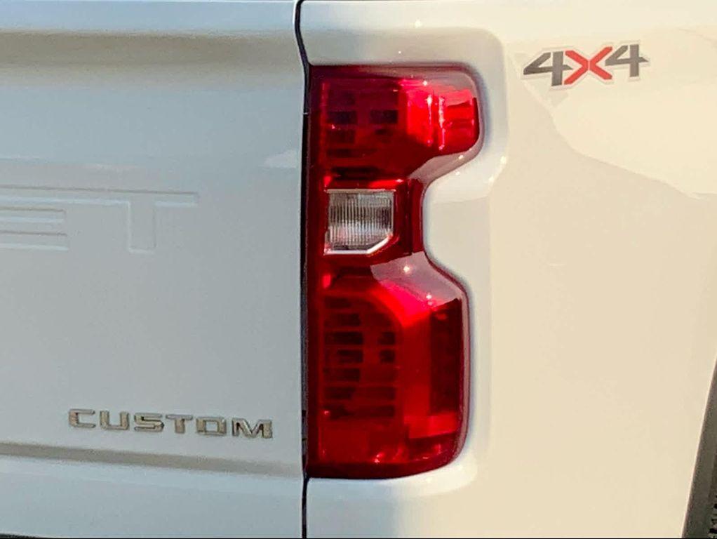 new 2025 Chevrolet Silverado 2500 car, priced at $61,706