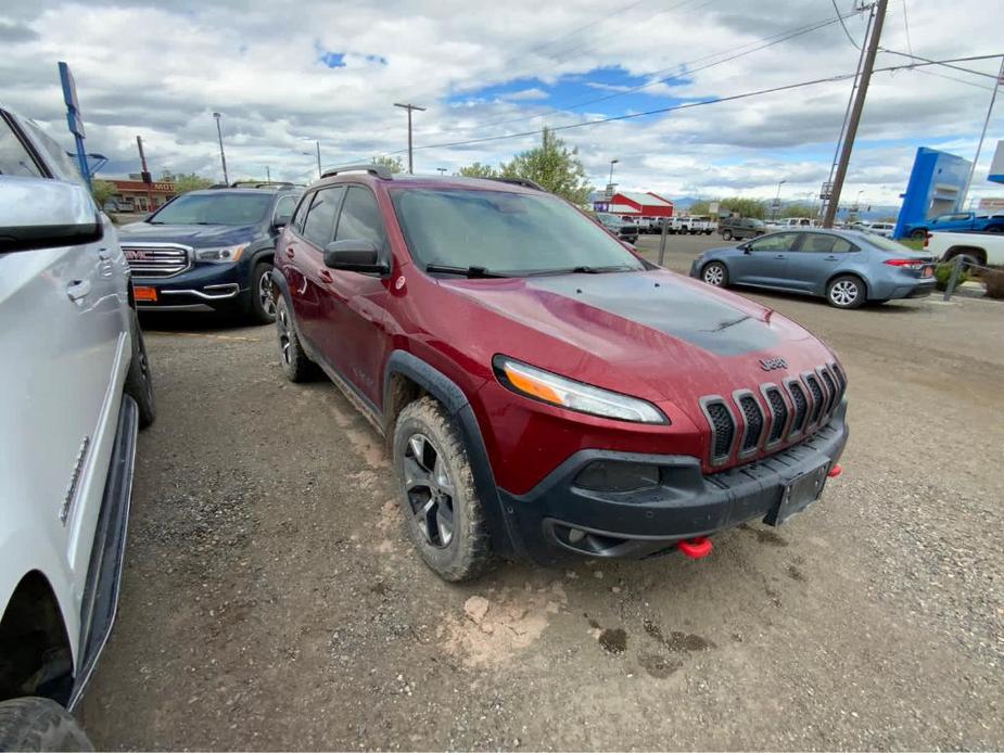 used 2015 Jeep Cherokee car, priced at $13,975