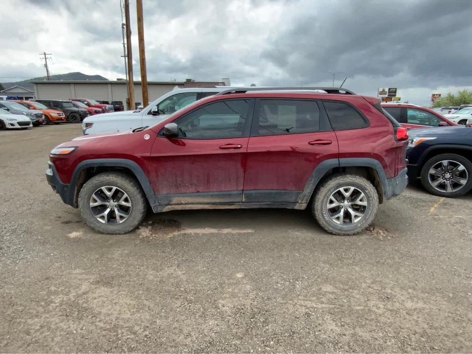 used 2015 Jeep Cherokee car, priced at $13,975