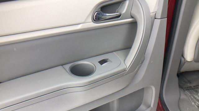 used 2015 Chevrolet Traverse car, priced at $11,997