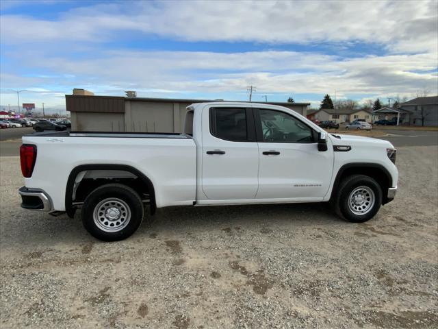 new 2025 GMC Sierra 1500 car, priced at $45,117