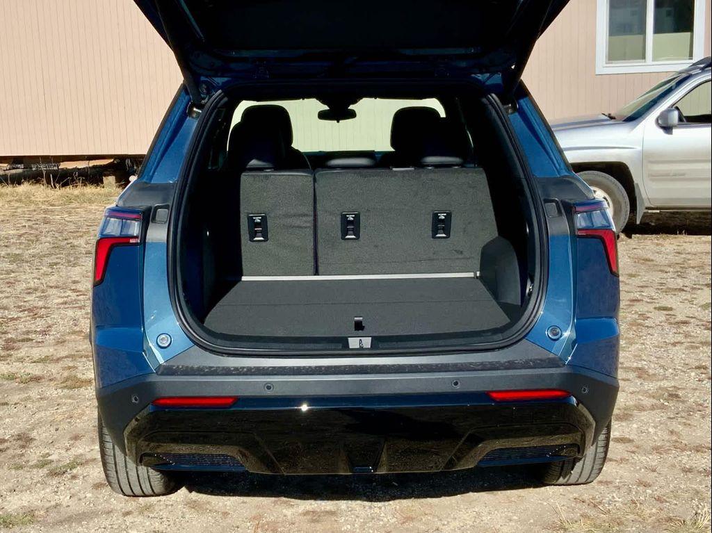 new 2026 Chevrolet Equinox car, priced at $36,999